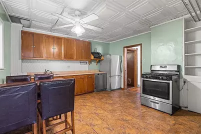331 Clarence St, Pittsburgh, PA 15211 - Photo 13