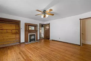 331 Clarence St, Pittsburgh, PA 15211 - Photo 9