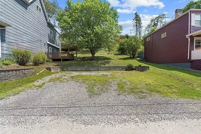 331 Clarence St, Pittsburgh, PA 15211 - Photo 27