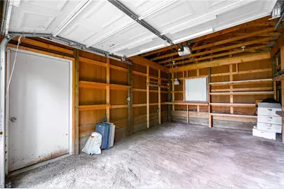 260 Meridian Rd, Twp of But SW, PA 16001 - Photo 9