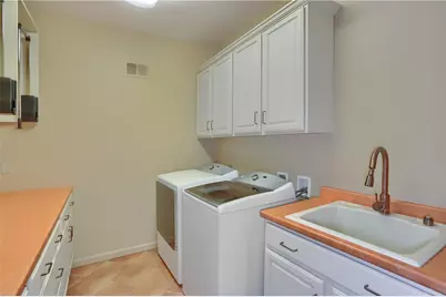 9409 Babcock Blvd, Pittsburgh, PA 15101 - Photo 33