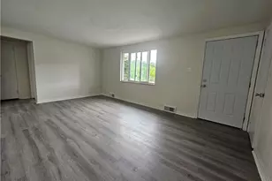 1997 Gregory Dr, Monroeville, PA 15146 - Photo 11