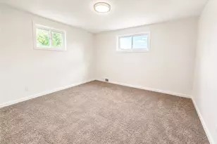 1997 Gregory Dr, Monroeville, PA 15146 - Photo 21