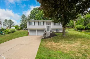 2760 Ravenwood Dr, South Fayette, PA 15017 - Photo 1