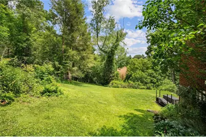 1253 Beagle Dr, Bethel Park, PA 15102 - Photo 27