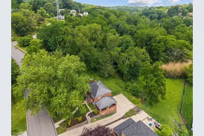 1253 Beagle Dr, Bethel Park, PA 15102 - Photo 25