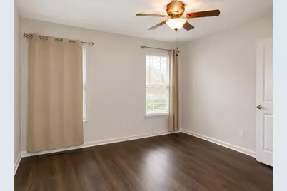 1000 Grey Fox Cir, Collier Township, PA 15017 - Photo 15