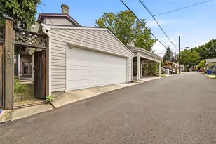 704 Ivy St, Pittsburgh, PA 15232 - Photo 5