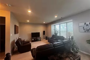 1861A Louisville, Pittsburgh, PA 15143 - Photo 11