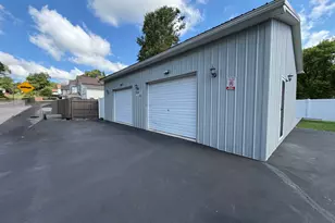 991 N Water Ave, Hermitage, PA 16148 - Photo 3