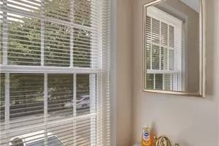 510 Lexington Dr, Hopewell Township, PA 15001 - Photo 19