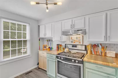 510 Lexington Dr, Hopewell Township, PA 15001 - Photo 15