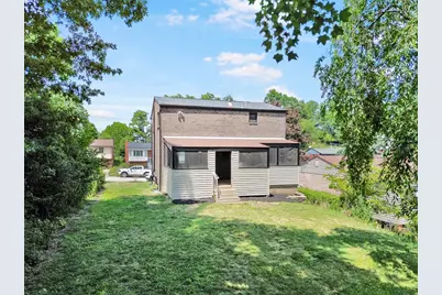 721 Sara Ln, Pittsburgh, PA 15147 - Photo 23