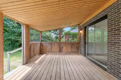 721 Sara Ln, Pittsburgh, PA 15147 - Photo 21