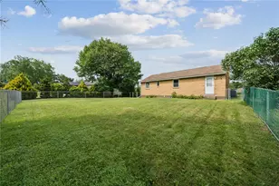 25 Magee Dr, Hempfield Township, PA 15644 - Photo 25