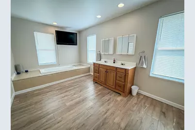 817 11th St, Stowe Township, PA 15136 - Photo 33