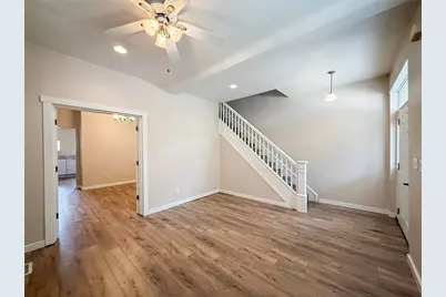 817 11th St, Stowe Township, PA 15136 - Photo 3