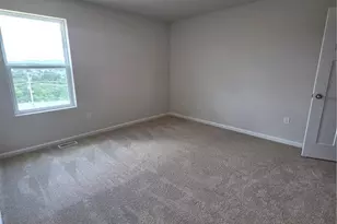 178 Laurel Hls Dr, Buffalo Township, PA 16055 - Photo 9