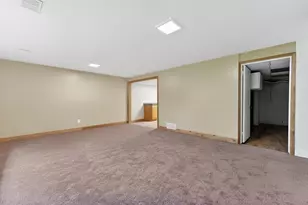 424 Glaids Dr, Pittsburgh, PA 15243 - Photo 37