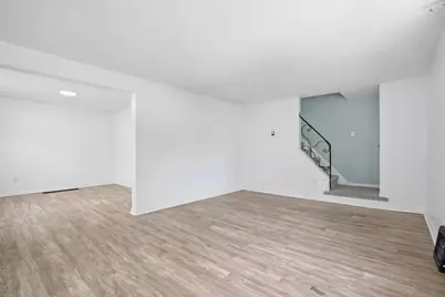 1219 Circle Dr, Pittsburgh, PA 15221 - Photo 13