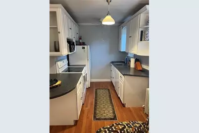 834 Thorn St #24, Sewickley, PA 15143 - Photo 5