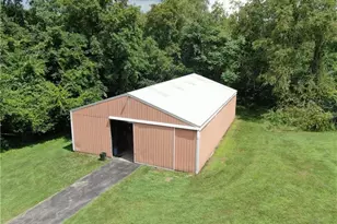 426 Station Rd, North Bethlehem, PA 15360 - Photo 17