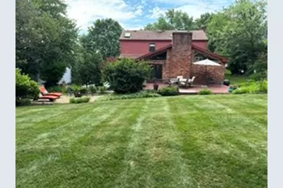 807 Hillcrest Circle, Pittsburgh, PA 15090 - Photo 5