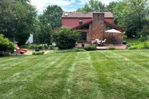 807 Hillcrest Cir, Pittsburgh, PA 15090 - Photo 5