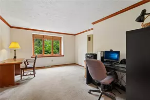 807 Hillcrest Cir, Pittsburgh, PA 15090 - Photo 17