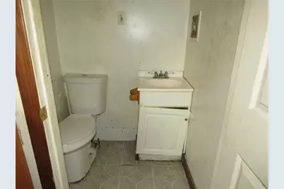 1119 Charles St, Stowe Township, PA 15136 - Photo 15