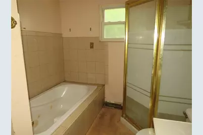 1119 Charles St, Stowe Township, PA 15136 - Photo 17