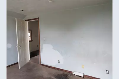 1119 Charles St, Stowe Township, PA 15136 - Photo 25