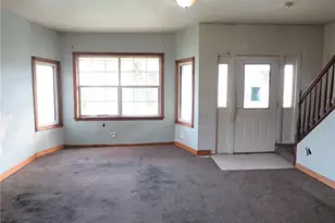 1119 Charles St, Stowe Township, PA 15136 - Photo 5