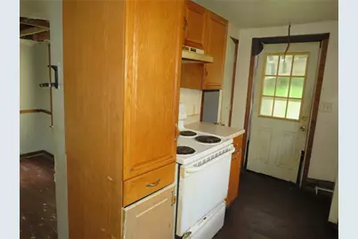 1119 Charles St, Stowe Township, PA 15136 - Photo 13