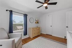 82 E Manilla Ave, Green Tree, PA 15220 - Photo 19