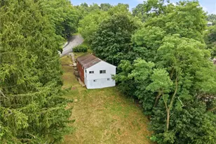 601 Howard St, Harmony Township, PA 15003 - Photo 5