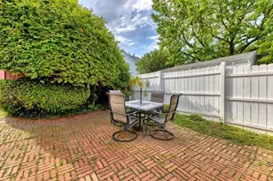 200 College Ave, Mt Pleasant Boro, PA 15666 - Photo 11