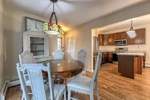 200 College Ave, Mt Pleasant Boro, PA 15666 - Photo 7