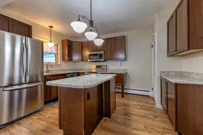 200 College Ave, Mt Pleasant Boro, PA 15666 - Photo 3