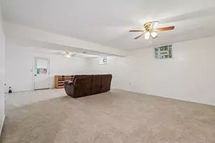209 Jaclyn Dr, Cranberry Township, PA 16066 - Photo 43