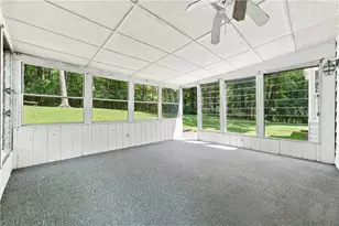 3011 Eldogor Ln, Neshannock Township, PA 16105 - Photo 19