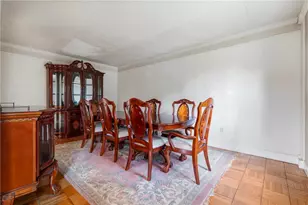1733 Locust Rd, Pittsburgh, PA 15143 - Photo 7
