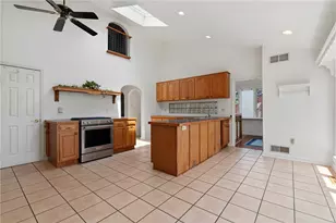 1733 Locust Rd, Pittsburgh, PA 15143 - Photo 13