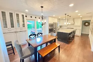 49 Sunnyside Ave, Collier Township, PA 15106 - Photo 5