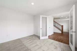 498 Gardenia Dr, Rostraver, PA 15012 - Photo 5