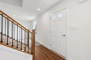498 Gardenia Dr, Rostraver, PA 15012 - Photo 3