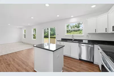 498 Gardenia Drive, Rostraver, PA 15012 - Photo 9