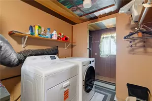 986 Coverdale, Pittsburgh, PA 15220 - Photo 25