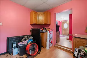 986 Coverdale, Pittsburgh, PA 15220 - Photo 25