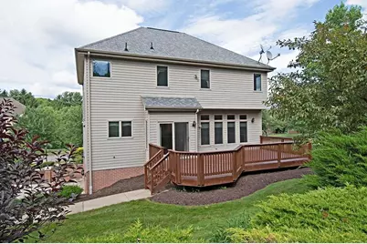 120 Middleground Pl, Cranberry Township, PA 16066 - Photo 5
